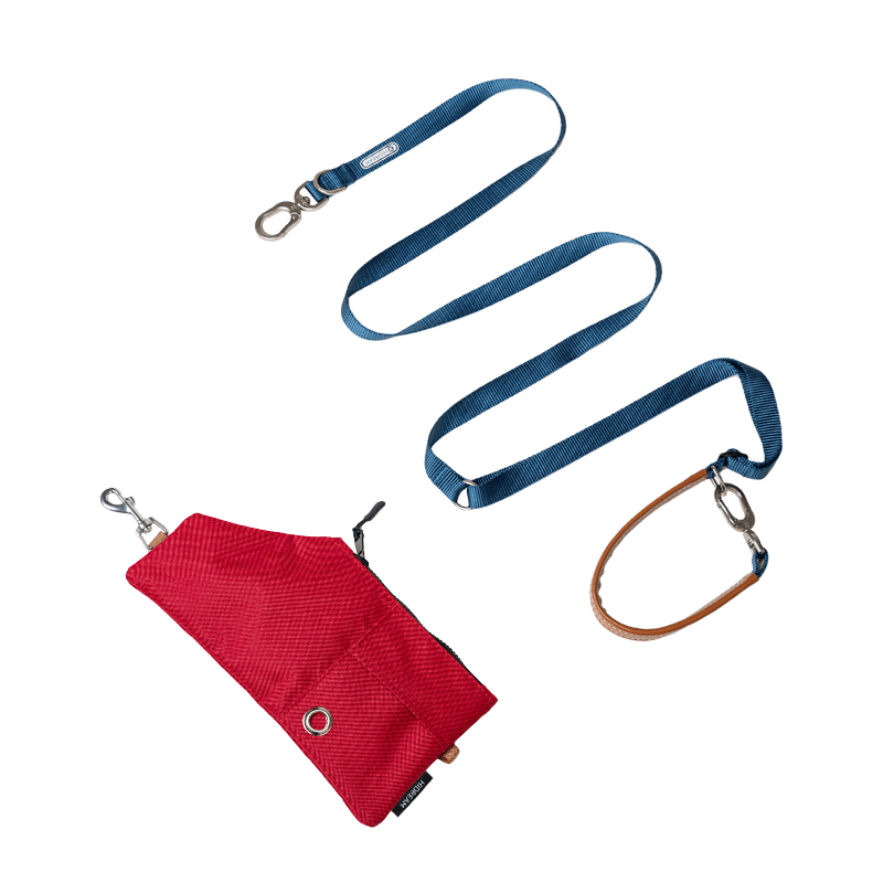 Set Combo Rosso Bobo Series – Passeggia con Stile con Guinzaglio a Tracolla Audace e Borsa Impermeabile - Paw Charge