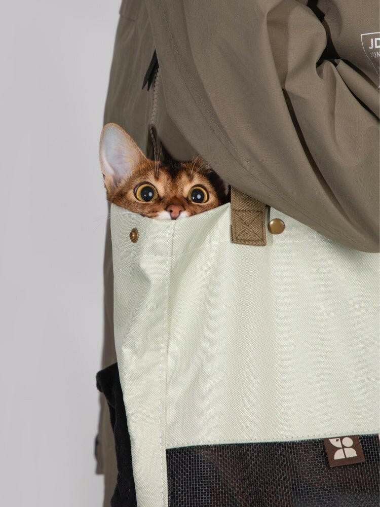 Colorblock Shoulder Pet Carrier – Lightweight & Breathable Bag for Small Pets - Paw Charge