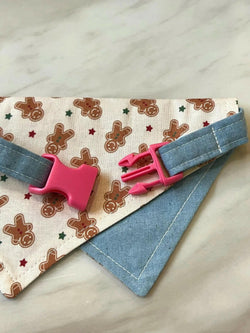 Gingerbread Print Pet Bandana – Cozy Style for Cats and Dogs - Paw Charge