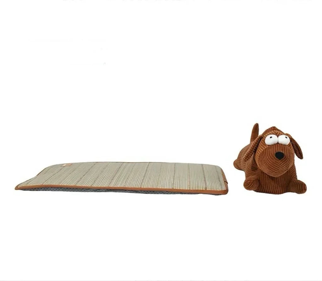 Reed Grass Dachshund Pet Mat – Summer Comfort with a Playful Twist - Paw Charge