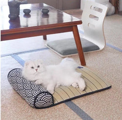 Ukiyo - e Seigaiha Pet Cooling Mat – Breathable Reed Grass with Timeless Wave Design - Paw Charge